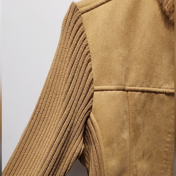 Lady Hathaway Suede Jacket with Fur - Picture 2 of 7